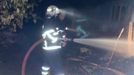 Salça yapmak için yaktığı ateş evini küle çevirdi - ekonomi