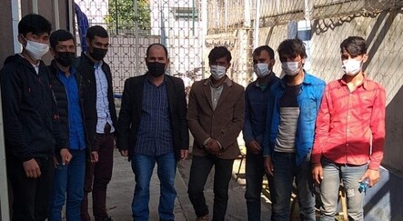 TEM'de 2 otomobil durduruldu, 8 düzensiz göçmen yakalandı - yasam