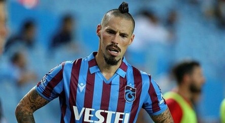 Trabzonspor'da Fenerbahçe maçı öncesi kötü haber! Hamsik tesisten ayrıldı - spor