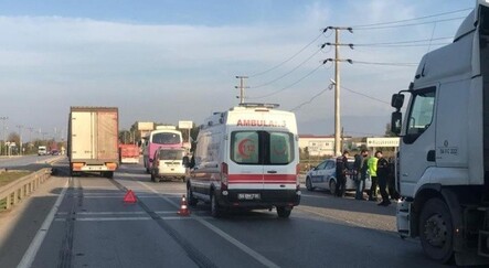 D-100 karayolunda dört araçlı kaza - yasam