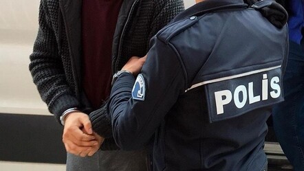 FETÖ soruşturması kapsamında aranan 2 kişi İzmir'de yakalandı - gundem