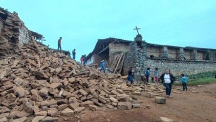 Peru'daki 7.3'lük depremde yüzlerce ev hasar gördü - dunya