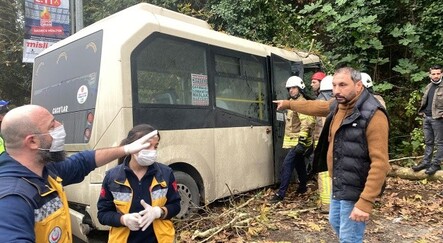 Sarıyer'de minibüs kazası: 1 ölü, 12 yaralı - yasam