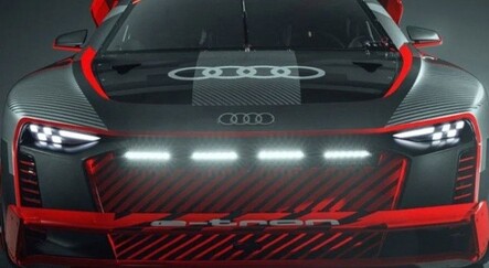 Audi özel olarak ürettiği yeni elektrikli modelini tanıttı - t-otomobil