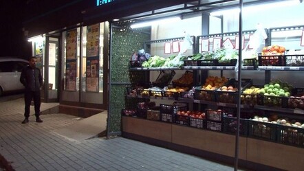Avcılar'da dehşet anları: Maskeli hırsızlar markete girip rehin aldıkları kasiyeri bıçakladı - dunya