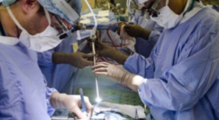 Avusturya'da hastanın yanlış bacağını kesen doktora para cezası aldı - dunya