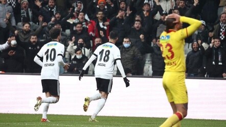 Beşiktaş sürprize izin vermedi: Geriye düştüğü maçta Göztepe'yi yendi - spor