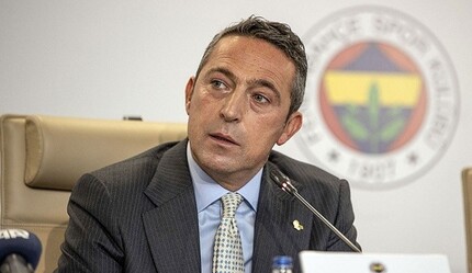 Camia isyanda: Pereira yetmez Koç da gitsin! - gundem