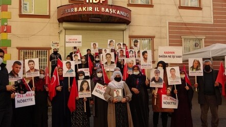 Evlat nöbeti 849'uncu gününde, aile sayısı 251 oldu - gundem