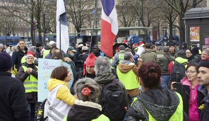 Macron’un Covid testi parasına isyan! - dunya