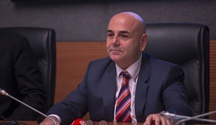 Nedim Saban: Taklitçilik tiyatrodaki hazinemizi yok etti - kultur-sanat
