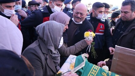 Avukat Dilara Yıldız son yolculuğuna uğurlandı, annesinin feryadı yürek dağladı - gundem