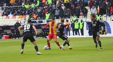 Beşiktaş, Malatya'da direklere takıldı (Malatyaspor 1-1 Beşiktaş) - spor