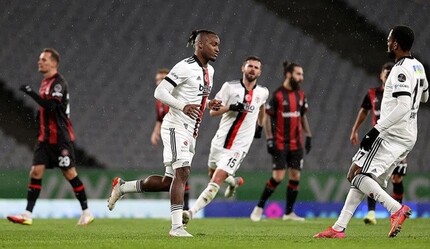 Beşiktaş'ta planlar işliyor - spor