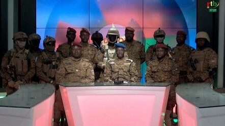 Burkina Faso'da darbe: Asker yönetime el koydu - dunya
