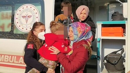 Fare zehrini şeker sanıp yiyen iki küçük kardeş ölümün pençesinde - yasam