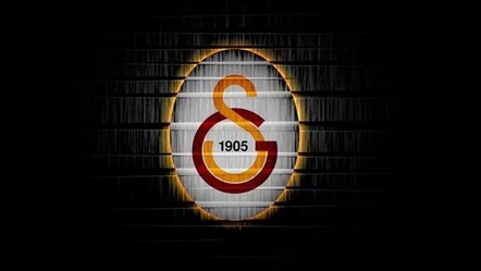 Galatasaray'da iki futbolcu korona oldu - spor