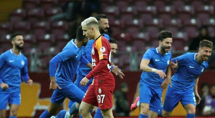 Galatasaray hazırlık maçında Tuzlaspor’a 6-2 mağlup oldu! Tepkiler üst üste geldi - spor
