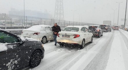 İstanbul'u kar fırtınası vurdu: Trakya istikametinden araç girişi durduruldu - yasam