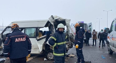 Niğde'de katliam gibi kaza: Çok sayıda ölü ve yaralı var - gundem