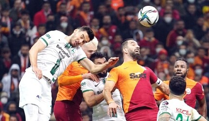 Taraftardan Terim'e: Takım niye oynamıyor? - spor