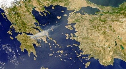 Yunanistan'ın, 12 mil talebinden vazgeçtiği iddiası - dunya