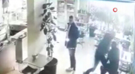 Bağcılar'da 'teselli' cinayeti: 'Takma kafana' dedi öldürüldü - yasam