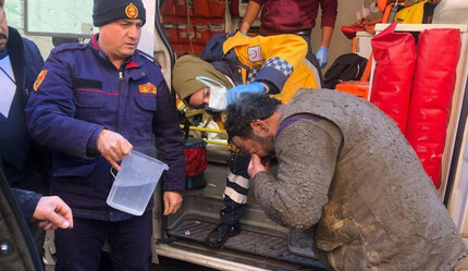 Bakan Koca'dan o işçiye: Ambulansın hastadan kıymetli olduğu günleri unutun - gundem