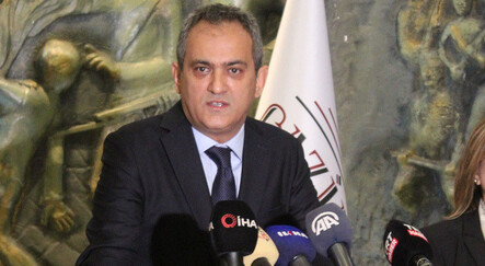 Bakan Özer, devam zorunluluğu olmayan öğrencileri açıkladı - turkiye