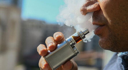 Elektronik sigara tehlike saçıyor - dunya