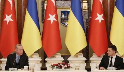 Erdoğan'dan anlamlı teklif: Liderler zirvesine ev sahipliği yaparız - politika