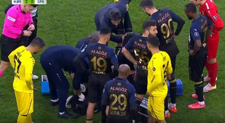 Eren Derdiyok maç sırasında korkuttu! - spor