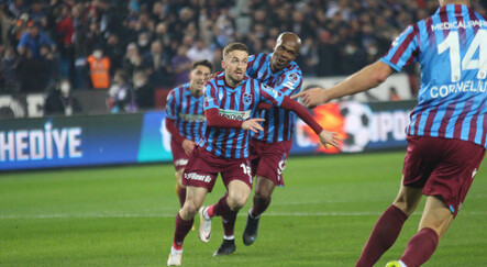 Fırtına şampiyonluğa koşuyor!  Trabzonspor 2-1 Konyaspor - spor