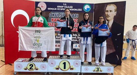 İhlas Koleji öğrencisi Sena Türkmen'den karatede birincilik - spor