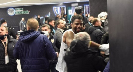 Konyaspor-Kasımpaşa maçı sonrası ortalık karıştı! Koridorlar savaş alanına döndü - spor