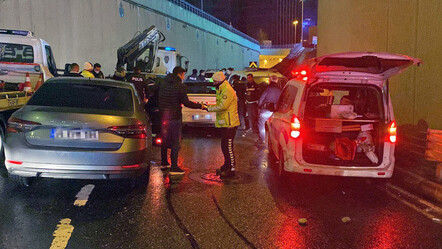 Beşiktaş'ta hareketli saatler! Durmadı, 3 polisi ezdi - spor