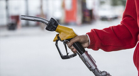 Brent petroldeki düşüş pompaya yansıyacak mı? Akaryakıtta indirim beklentisi - ekonomi