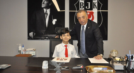 Ahmet Nur Çebi, 23 Nisan'da koltuğunu sağlık çalışanı bir annenin oğluna devretti - gundem