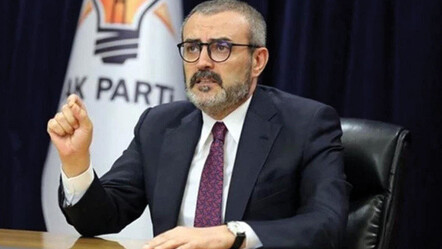 AK Partili Mahir Ünal'dan şaşırtan itiraf: Söylediğim şarkı yüzünden dayak yedim - politika