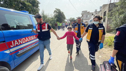Babası okula bıraktıktan sonra kayıplara karışan 8 yaşındaki Esma bulundu - yasam