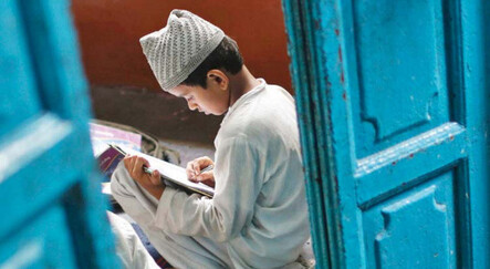 Cahilin bedeni seyyar kabir gibidir - ramazan