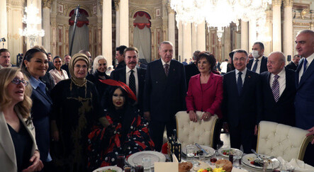 Cumhurbaşkanı Erdoğan, sanatçılarla iftar yemeğinde buluştu! Ünlü isimler o anları anlattı - gundem