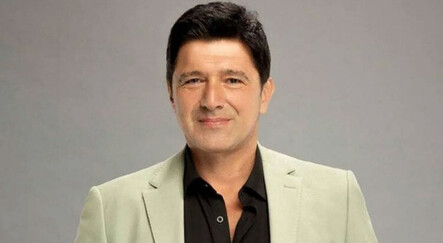 Hakan Ural takipçilerini geçmişe götürdü: Kızı ile ilgili duygulandıran paylaşım - magazin