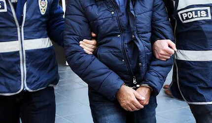 İzmir'de FETÖ'nün TSK yapılanmasına operasyon: 99 gözaltı kararı - gundem
