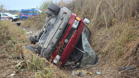 İzmir'de minibüs devrildi, çok sayıda kişi yaralandı - yasam