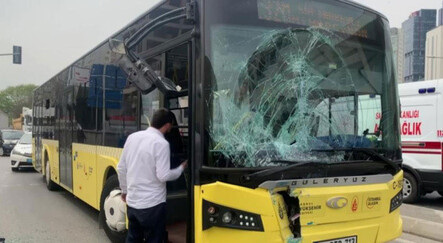 Maltepe’de İETT minibüse çarptı: Yaralı var - gundem
