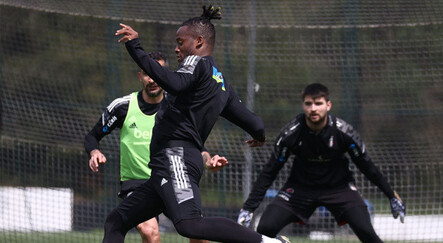 Michy Batshuai'ye Premier League'den beş kulüp birden talip oldu - spor