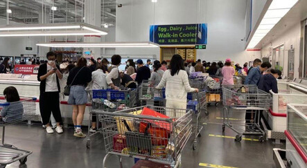 Pekin’de vakalar arttı, market rafları boşaldı - dunya