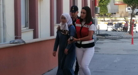 Antalya'da kan donduran olay! Cinnet getiren anne 2 yaşındaki kızını bıçakladı - yasam