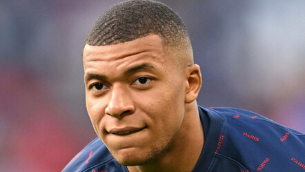 Barcelona Kulübü Başkanı Laporta'dan beklenmedik Mbappe açıklaması: İstediği meblağ dudak uçuklattı - spor